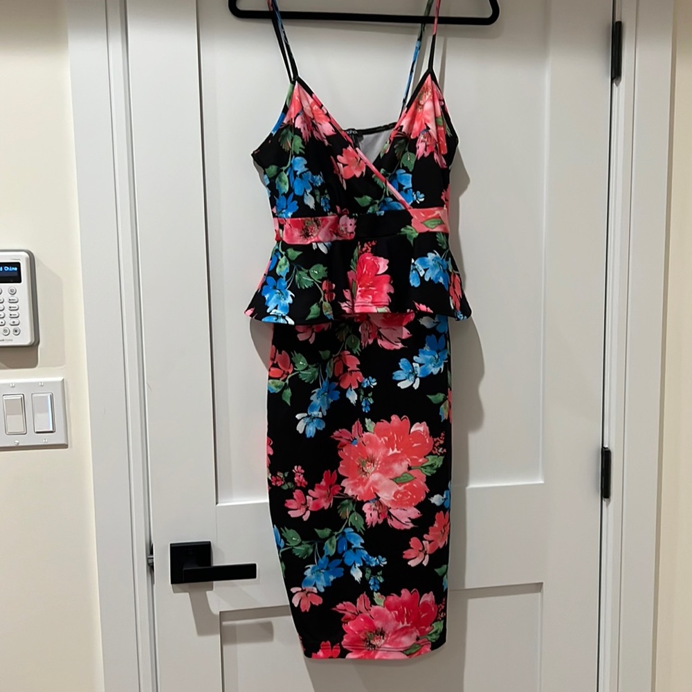 Hawaiian floral peplum midi dress - size 10